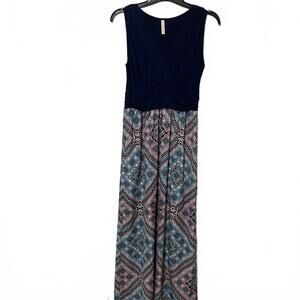 Gilli Sleeveless Boho Modern Chic Navy V-Neck Abstract Maxi Dress Size Small